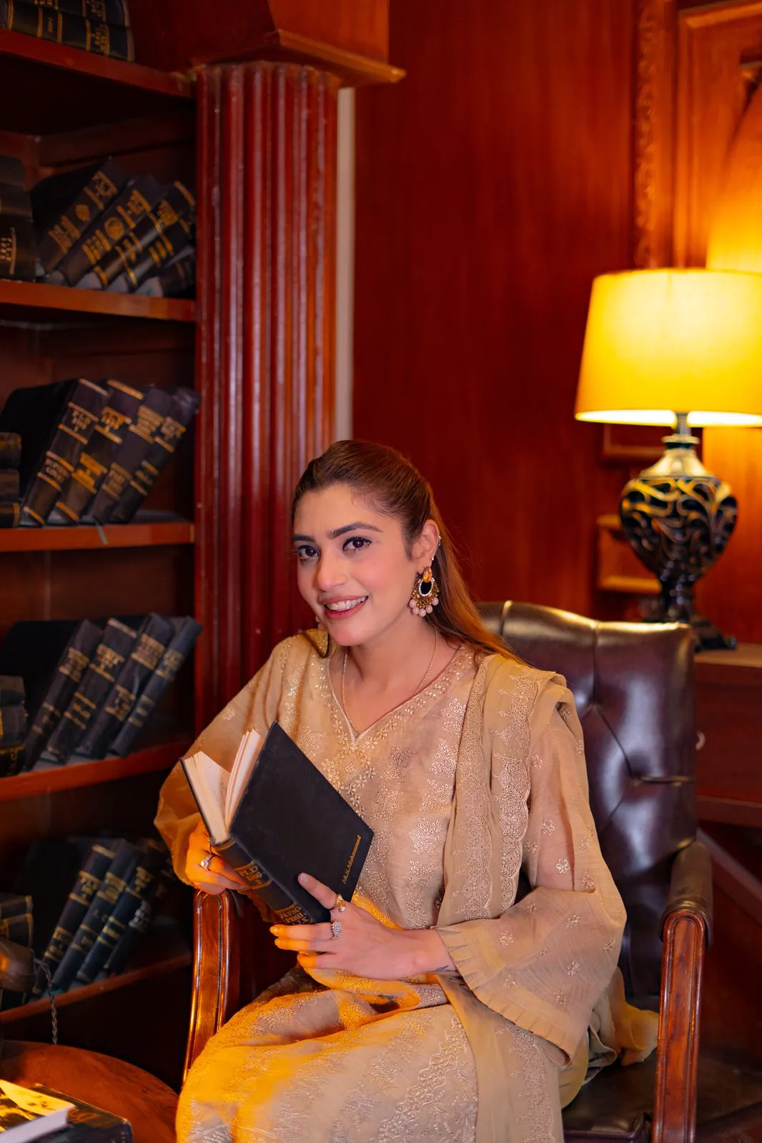 Olive Aura - Image 2